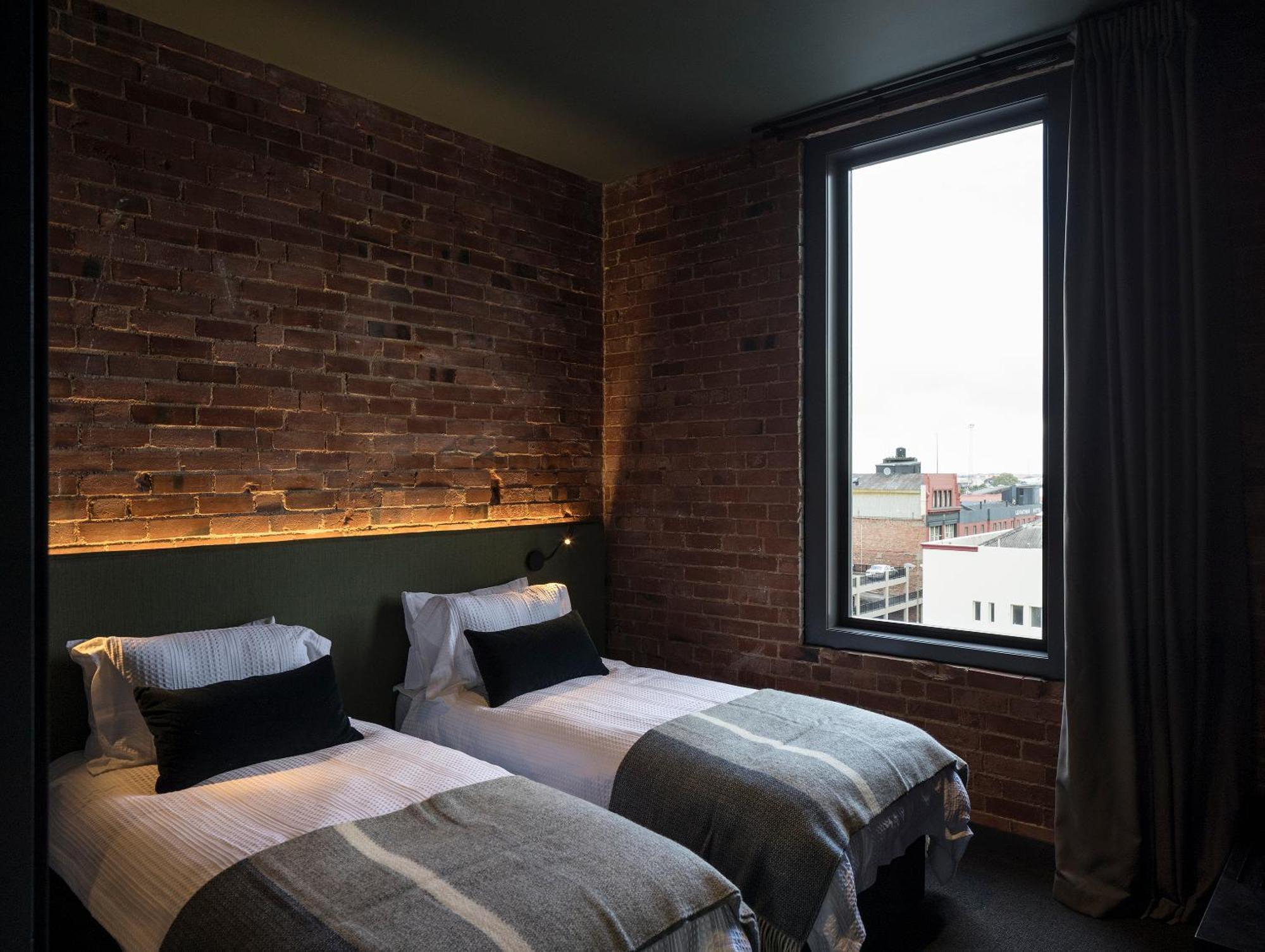 The Chamberson Hotel Dunedin Exterior foto A room at the hotel